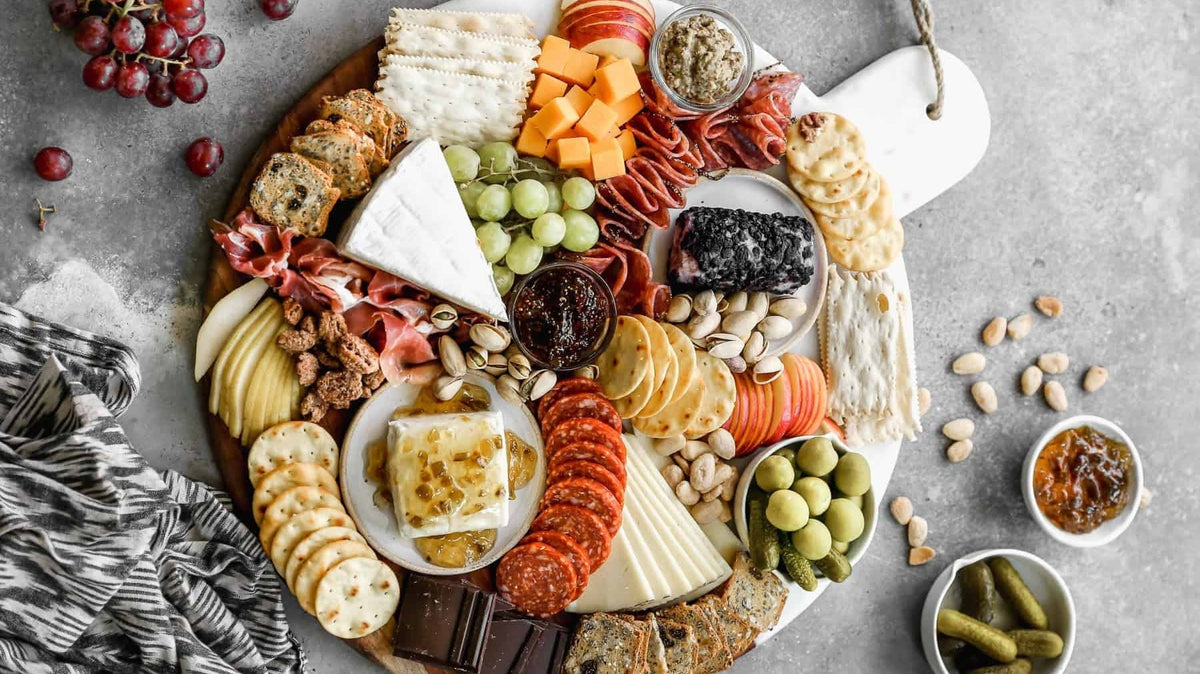 How to Build the Perfect Charcuterie Board