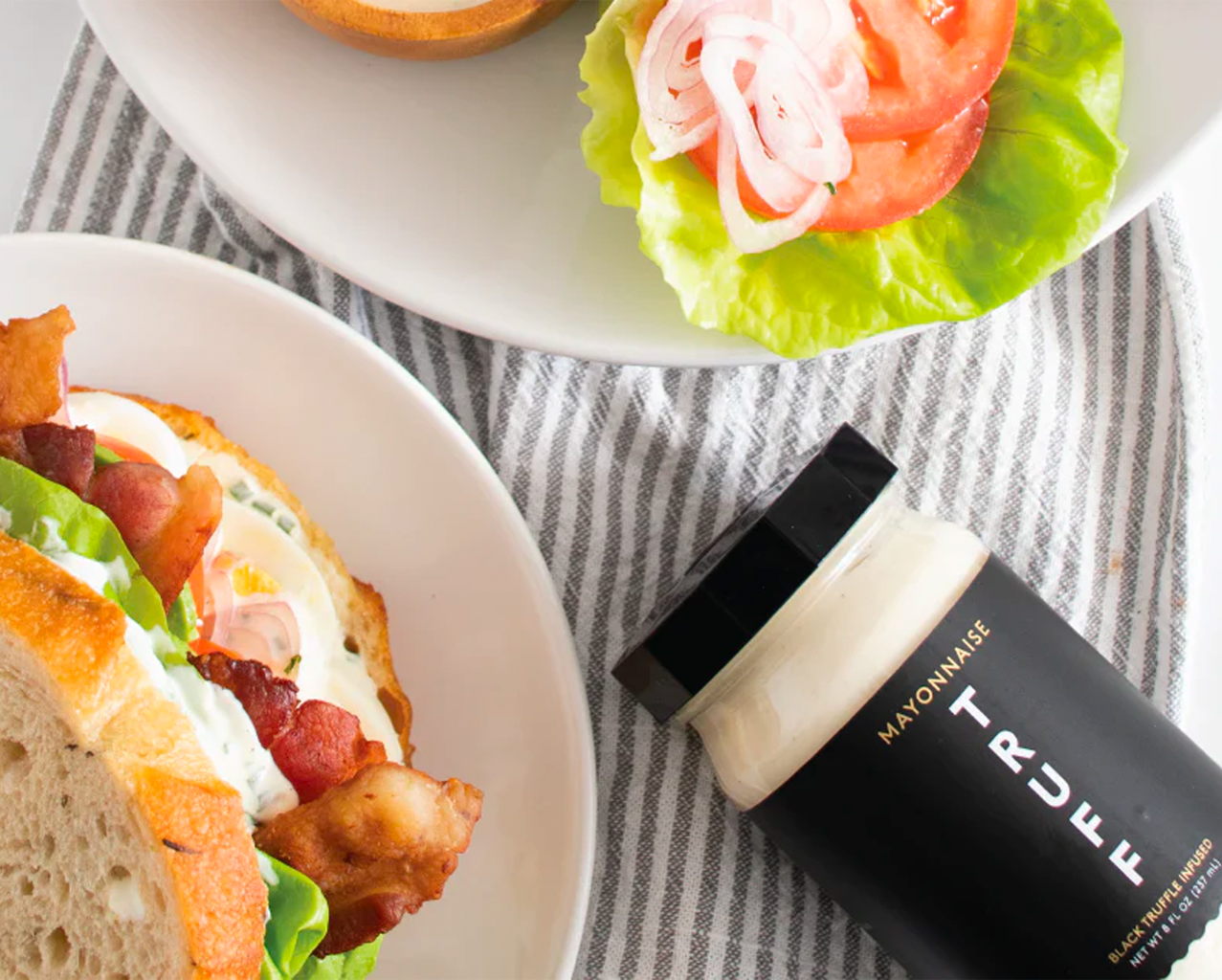 COBB-STYLE EGG SALAD SANDWICHES